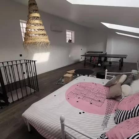 Cosy Paris Villa *
