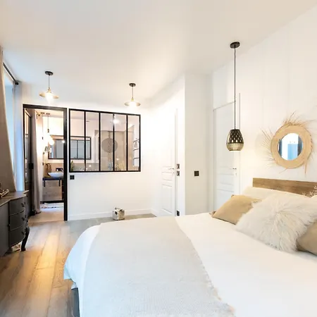 Cosy Paris فيلة
